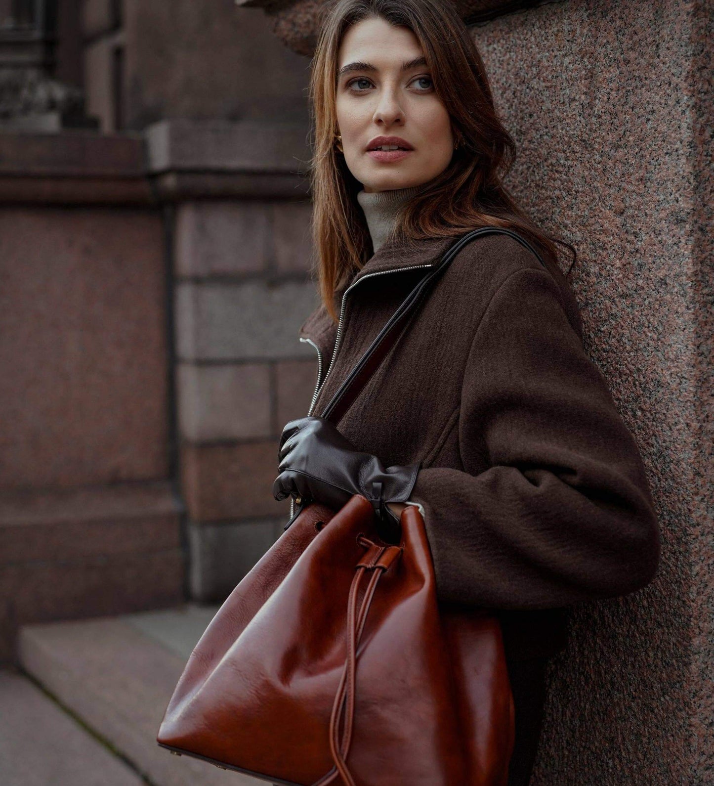 Genuine Italian Leather Handbag – Timeless Design – Ellar Nova