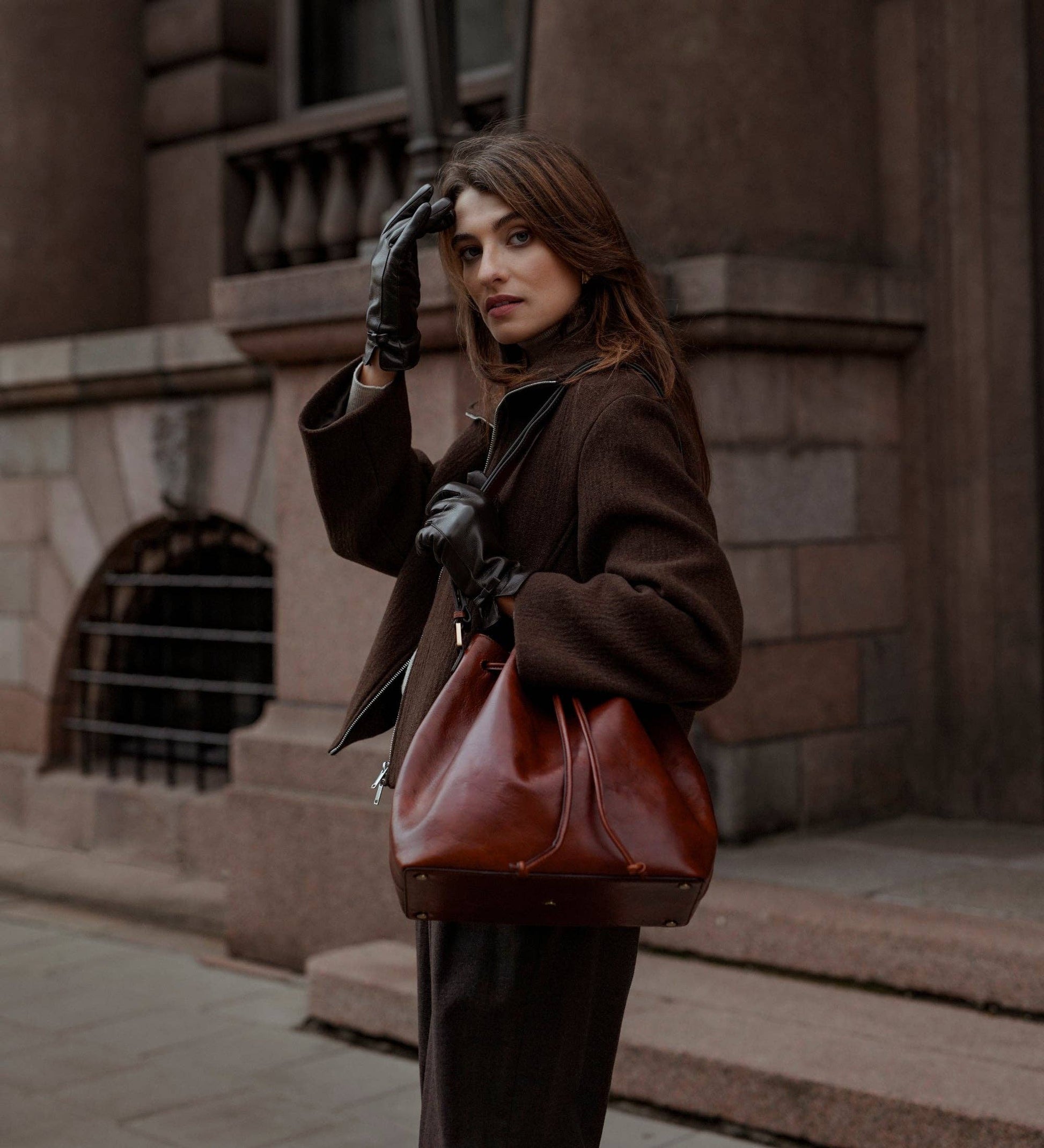 Genuine Italian Leather Handbag – Timeless Design – Ellar Nova