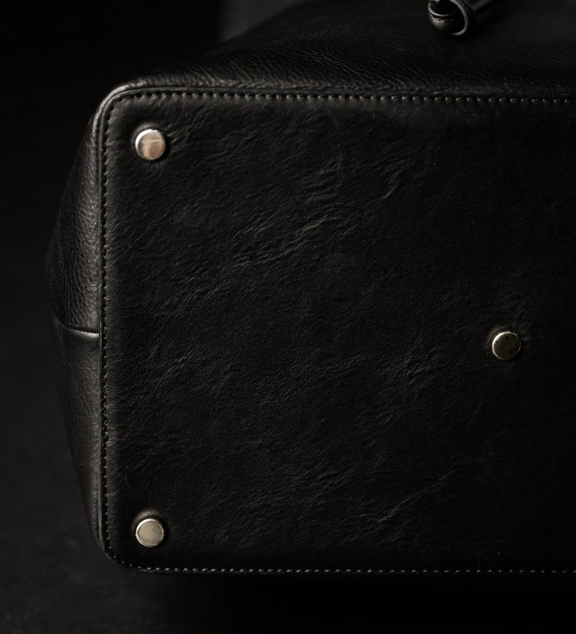 Genuine Italian Leather Handbag – Timeless Design – Ellar Nova